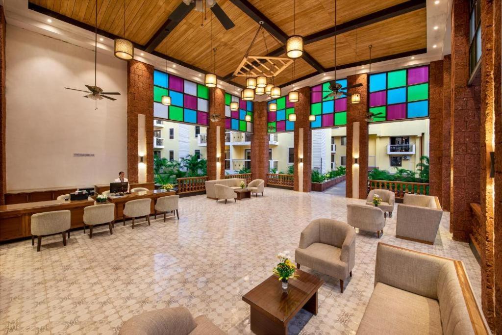 Sea Breeze Max Resort & Spa Madgao Buitenkant foto