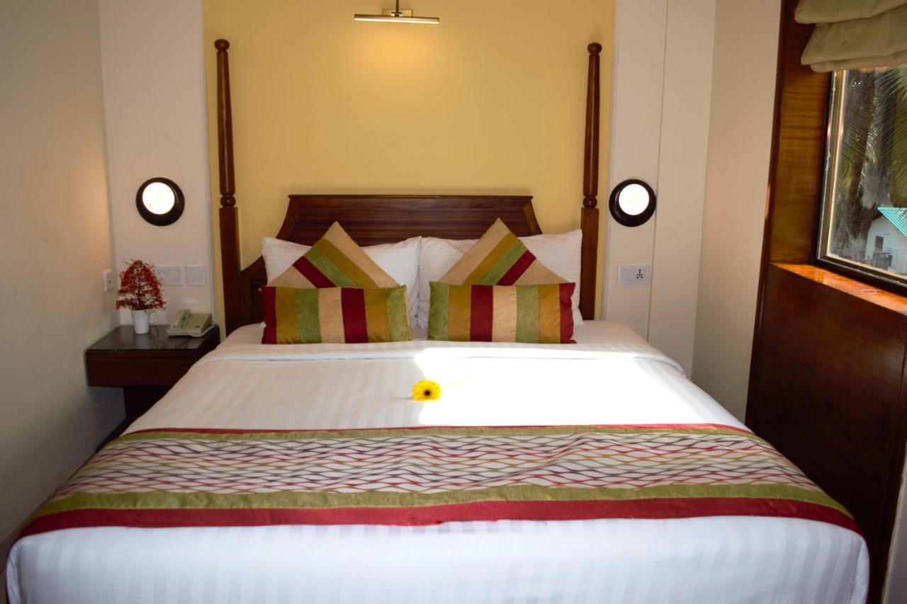 Sea Breeze Max Resort & Spa Madgao Buitenkant foto