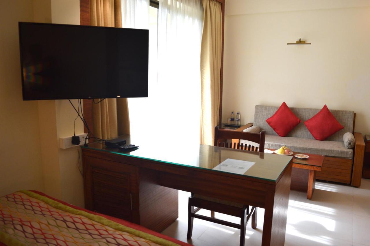 Sea Breeze Max Resort & Spa Madgao Buitenkant foto