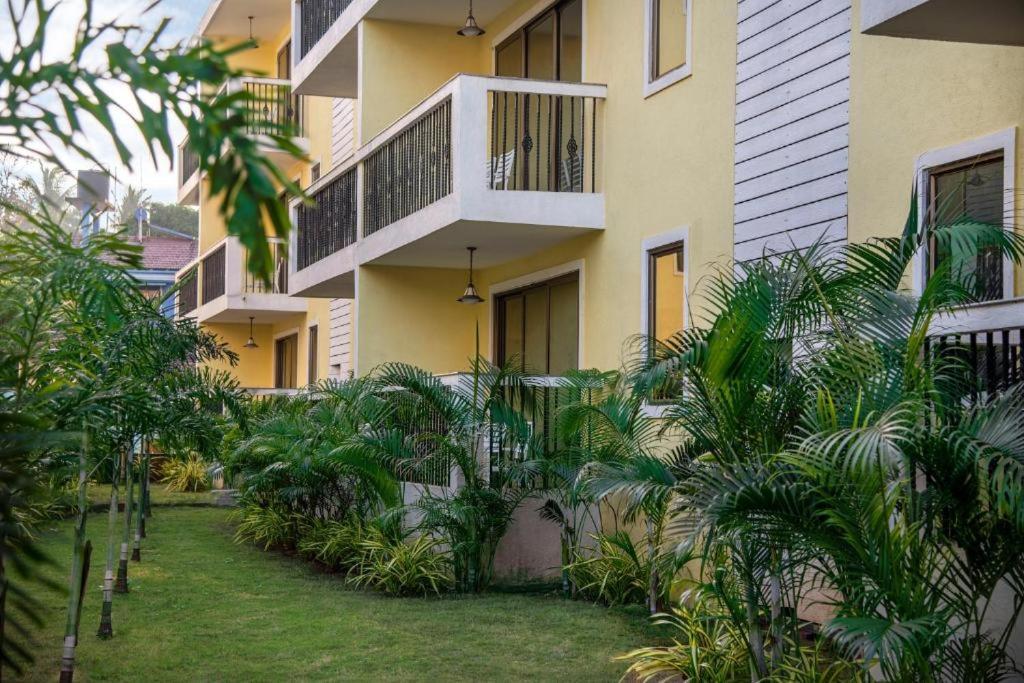 Sea Breeze Max Resort & Spa Madgao Buitenkant foto