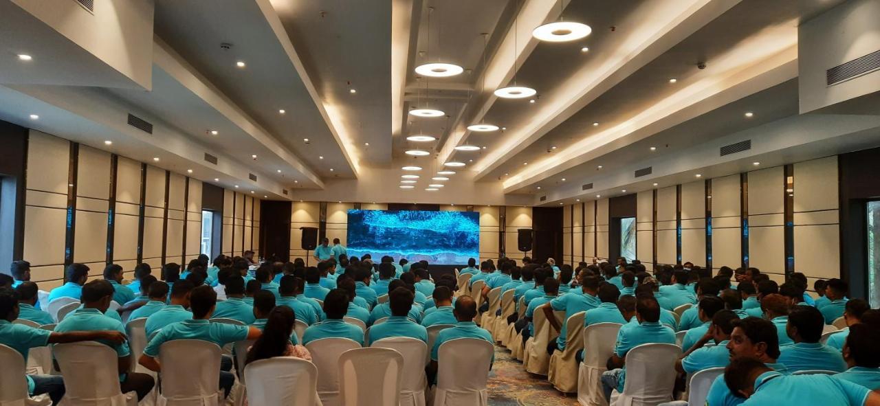 Sea Breeze Max Resort & Spa Madgao Buitenkant foto